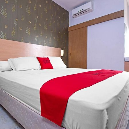 Reddoorz Syariah Near Btc Fashion Mall 반둥 외부 사진