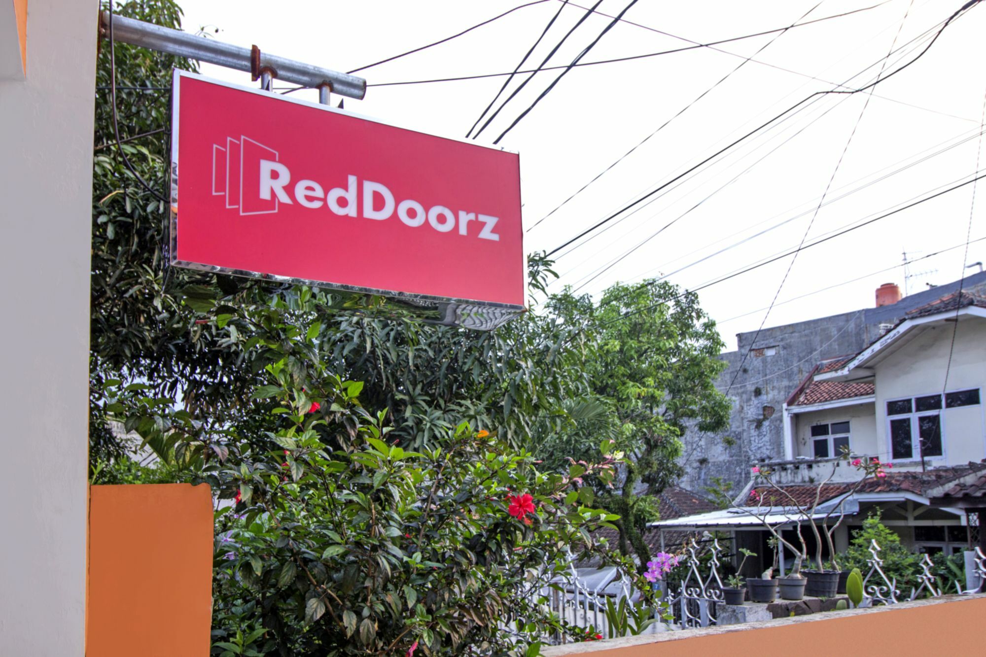 Reddoorz Syariah Near Btc Fashion Mall 반둥 외부 사진