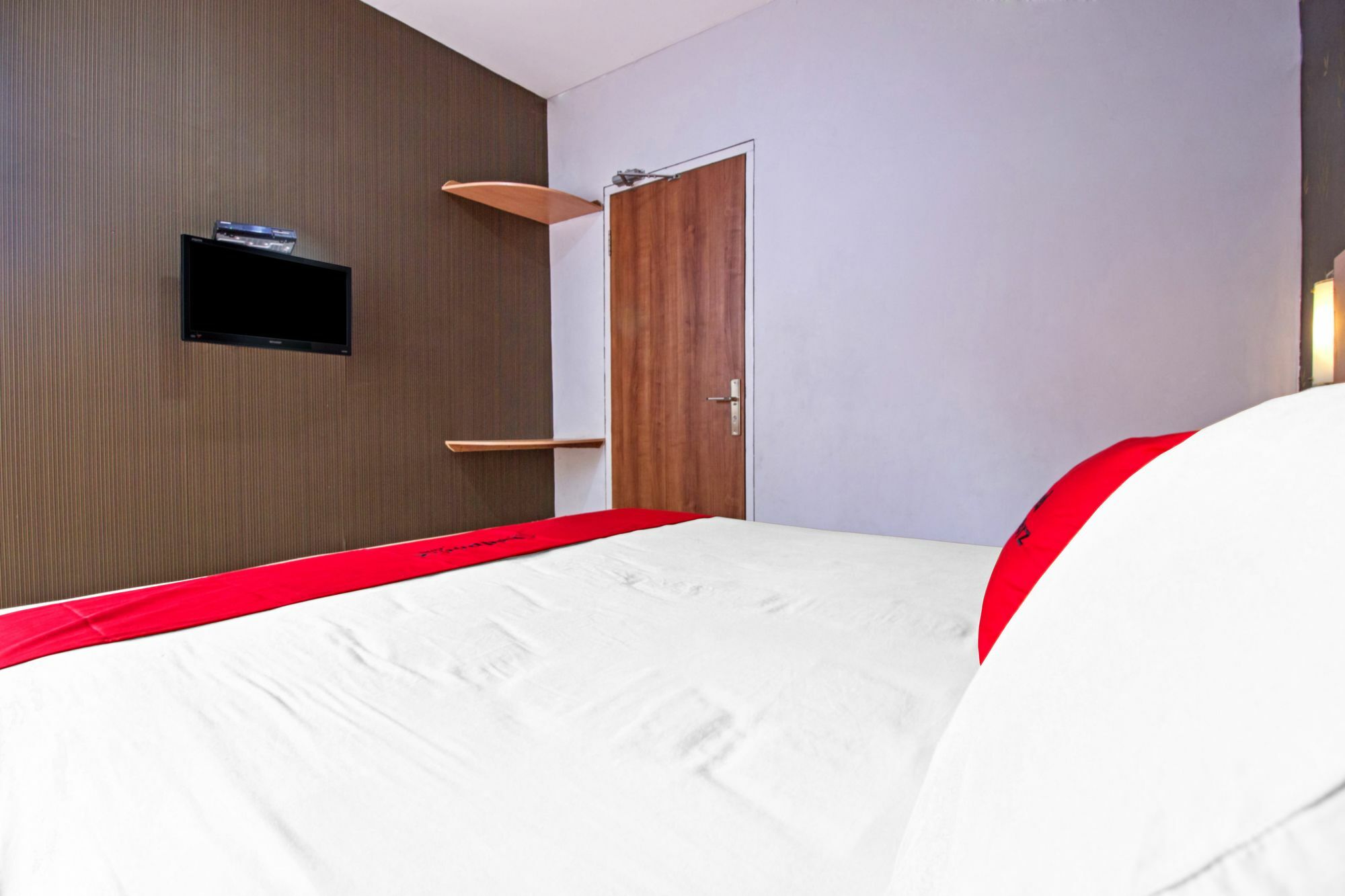 Reddoorz Syariah Near Btc Fashion Mall 반둥 외부 사진